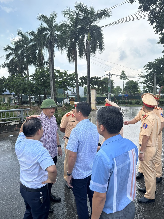 Vụ TNGT 4 mẹ con tử vong: Xe tải "hổ vồ" chở quá tải, tài xế dương tính ma tuý- Ảnh 3.