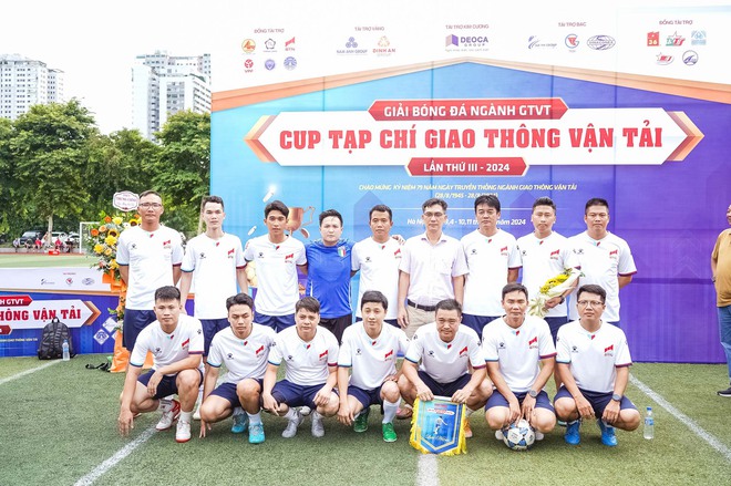 Khai mạc Giải bóng đá ngành GTVT Cup Tạp chí GTVT lần thứ III năm 2024- Ảnh 15.