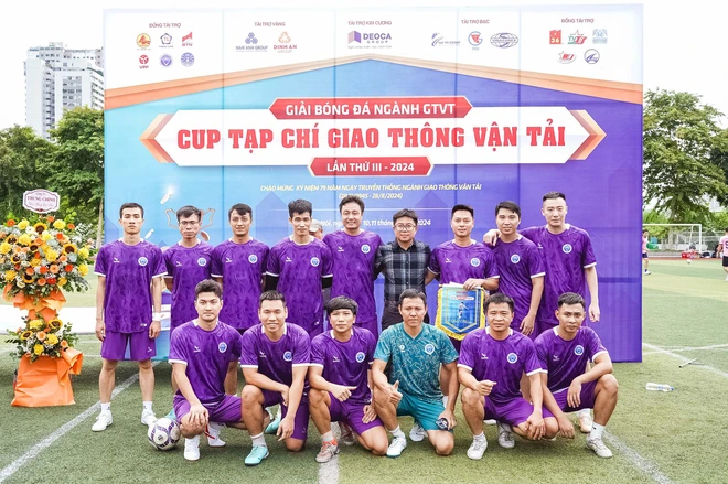 Khai mạc Giải bóng đá ngành GTVT Cup Tạp chí GTVT lần thứ III năm 2024- Ảnh 17.