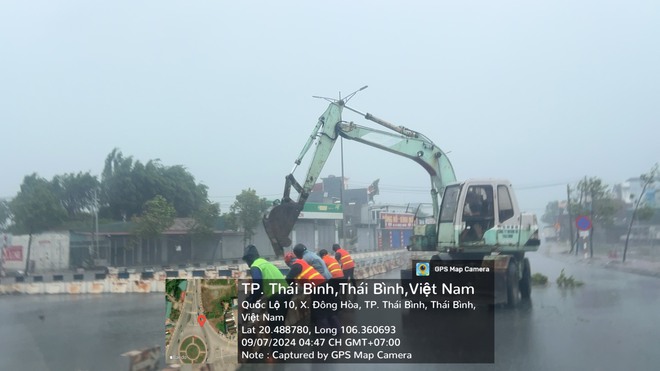 Khẩn trương khắc phục hậu quả bão số 3 - Ảnh 1.