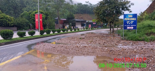 Nỗ lực thông đường sau bão - Ảnh 9.