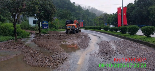 Nỗ lực thông đường sau bão - Ảnh 12.