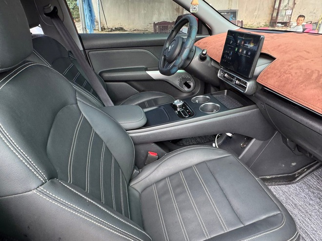 VinFast Limo Green chạy 2.000 km đầu tiên lên sàn xe cũ - Ảnh 4.