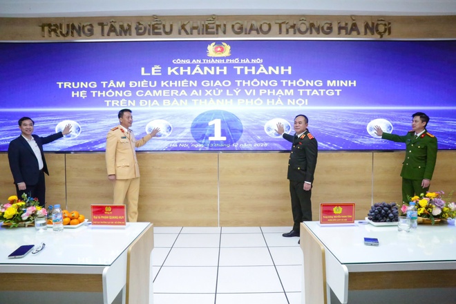 1.837 camera AI chính thức giám sát giao thông tại 195 nút giao trọng điểm ở Hà Nội- Ảnh 5. 1.837 camera AI chính thức giám sát giao thông tại 195 nút giao trọng điểm ở Hà Nội- Ảnh 5.