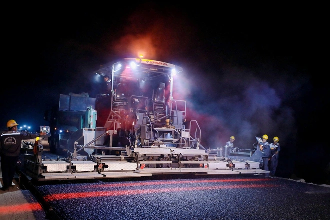 Tăng tốc thi công, đếm ngược ngày thông tuyến cao tốc Đồng Đăng - Trà Lĩnh - Ảnh 5.