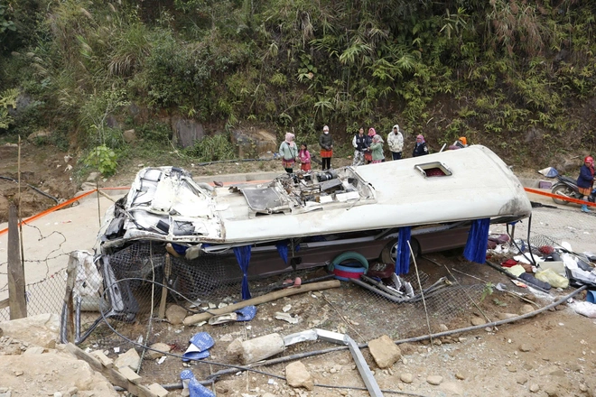 Thủ tướng yêu cầu khắc phục hậu quả vụ TNGT đặc biệt nghiêm trọng ở Lào Cai - Ảnh 3.