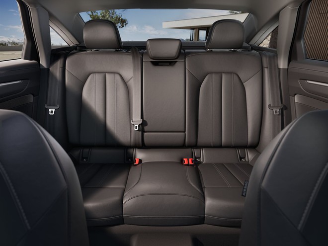 Cận cảnh Audi A6 2026 vừa chốt giá 2,799 tỷ đồng ở Việt Nam - Ảnh 6.