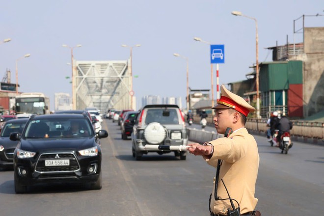 Năm 2025, CSGT tập trung xử lý 6 nhóm hành vi vi phạm- Ảnh 9.