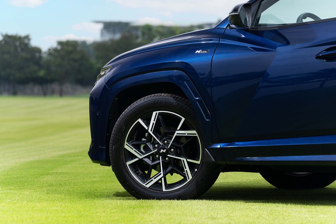 Hyundai Tucson N Line ra mắt Việt Nam, diện mạo đầy thể thao - Ảnh 3.