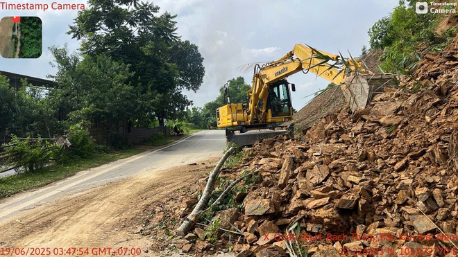 Thái Nguyên: Nhiều tuyến giao thông vẫn bị ngập nước - Ảnh 6.