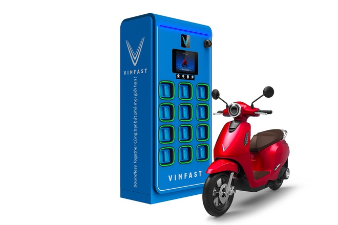 VinFast làm trạm đổi pin xe điện, giá đổi pin rẻ bất ngờ - Ảnh 1.