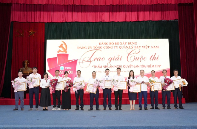 Hơn 3.000 cán bộ, đảng viên, người lao động VATM dự thi "Thấm nhuần Nghị quyết - Lan tỏa niềm tin" - Ảnh 4.