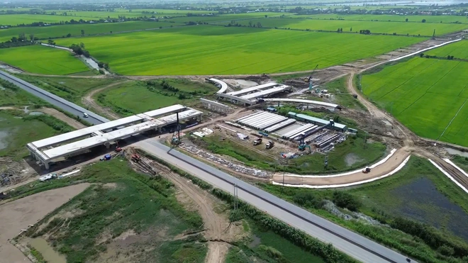 "Make in Vietnam" trên những cây cầu lớn nhất nước- Ảnh 24.