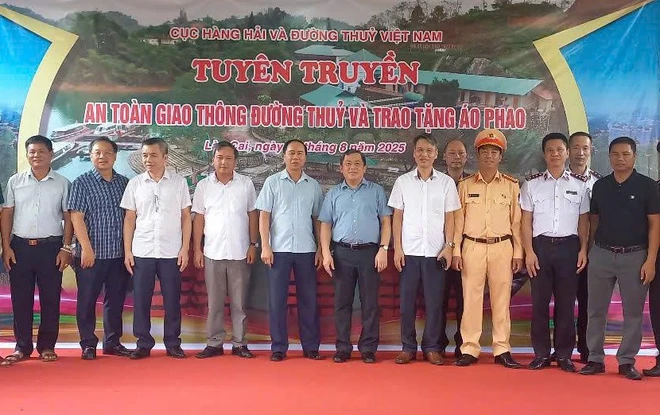 Cảng vụ Đường thủy nội địa Khu vực II nỗ lực để tàu thuyền, cảng bến hoạt động thông suốt, an toàn - Ảnh 1.
