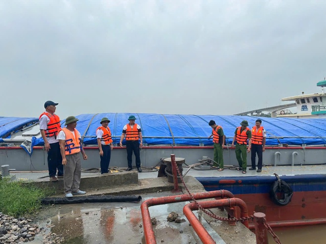 Cảng vụ Đường thủy nội địa Khu vực II nỗ lực để tàu thuyền, cảng bến hoạt động thông suốt, an toàn - Ảnh 5.