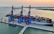 Cảng Gemalink chào đón "siêu tàu container" lớn nhất thế giới