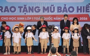 Honda Việt Nam tặng mũ bảo hiểm cho 1,8 triệu học sinh lớp 1 trên cả nước