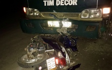Đắk Lắk: Va chạm xe tải, 2 người phụ nữ đi xe máy tử vong tại chỗ