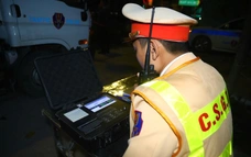 CSGT Hà Nội mở đợt cao điểm trong đêm, xử lý hàng loạt xe tải vi phạm