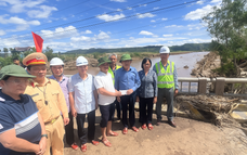 Sự cố xói lở đường đầu cầu Đắk Pờ Tó (Gia Lai): Quyết tâm thông xe vào sáng 08/11