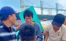 Cứu sống một trong ba người trên thuyền thúng bị sóng cuốn trôi ở Lý Sơn trong bão số 13