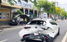 Quảng Ngãi: Người nước ngoài lái ô tô tông liên hoàn xe máy, ô tô trên đường phố