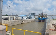 Đóng âu tàu, cấm phương tiện thủy lưu thông qua kênh nối sông Đáy và Ninh Cơ 16 ngày