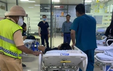 Video: Tài xế đột quỵ trên cao tốc được CSGT đưa đi cấp cứu kịp thời