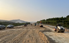Tổng công ty Thăng Long vượt lên khó khăn để đưa dự án cao tốc Chí Thạnh - Vân Phong về đích sớm