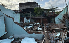 Bão số 13 phá hủy nhiều ngôi nhà, tuyến đường giao thông ở Đắk Lắk, Gia Lai