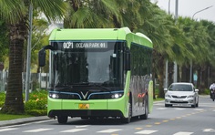 Hà Nội: Hỗ trợ 70% lãi suất vay vốn đầu tư xe buýt điện