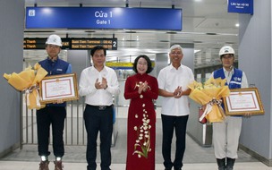 TP. HCM khen thưởng các nhà thầu xuất sắc đẩy nhanh tiến độ thi công tuyến metro số 1