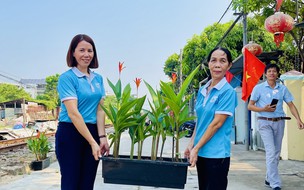 Phụ nữ Đà Nẵng chung sức bảo vệ môi trường, an toàn hành lang đường sắt
