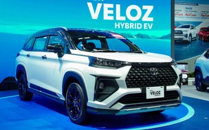Ảnh thực tế Toyota Veloz Cross hybrid vừa ra mắt