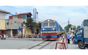 Tăng cường bảo đảm ATGT tại các vị trí giao cắt giữa đường bộ và đường sắt