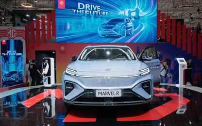Xe điện MG4 và MG Marvel R lần đầu ra mắt khách Việt