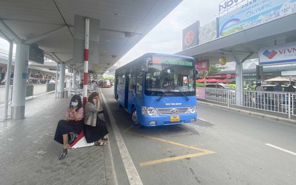 Vì sao nhiều chuyến xe buýt ở sân bay Tân Sơn Nhất  chỉ chở "gió"?
