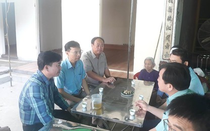 Hỗ trợ 15 triệu đồng cho gia đình có 3 người tử vong do TNGT ở Ninh Bình