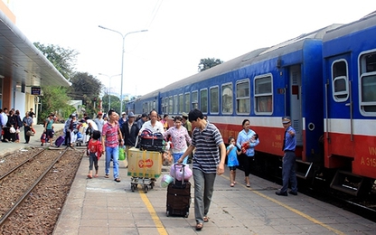 Ngành đường sắt bổ sung hơn 3.000 vé tàu Tết đi khu vực miền Trung