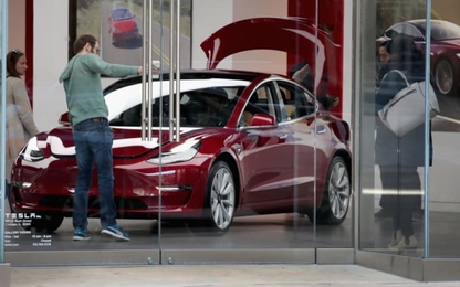 Toàn bộ 4 mẫu xe Tesla dính lỗi cửa sổ, hơn 1 triệu xe phải triệu hồi