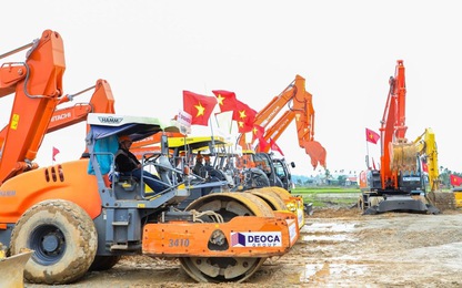 Nhà thầu lớn thi công xuyên Tết ở cao tốc Quảng Ngãi - Hoài Nhơn vừa khởi công
