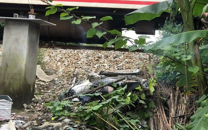 Băng qua lối đi tự mở ở Thừa Thiên - Huế, nữ sinh bị tàu hỏa đâm tử vong