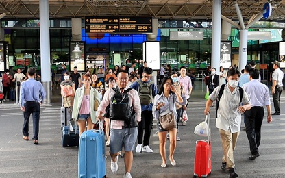 Sân bay Tân Sơn Nhất dự kiến đón 140.000 khách/ngày cao điểm tết Nguyên đán Giáp Thìn 2024