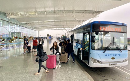 Xe buýt miễn phí ở sân bay Nội Bài hoạt động thế nào?