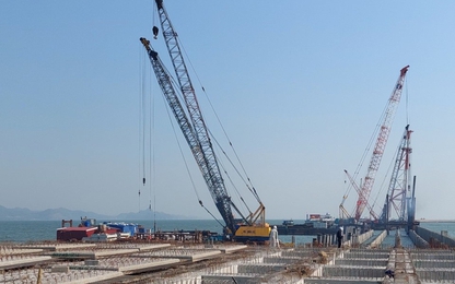 Giám sát chặt việc giao đất, huy động vốn làm Dự án bến số 7, số 8 ở cảng biển Hải Phòng