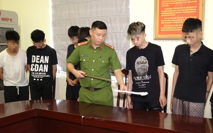 Cảnh sát bắt giữ 23 "quái xế" vô cớ chém người náo loạn đường phố Hà Nội