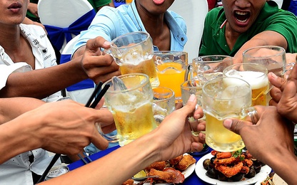 Uống rượu, bia có văn hóa và trách nhiệm để ngăn chặn những hành vi nguy hiểm