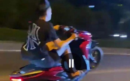 Hà Nội: Phạt 7 triệu, chuyển hồ sơ điều tra hình sự thanh niên bốc đầu xe máy 