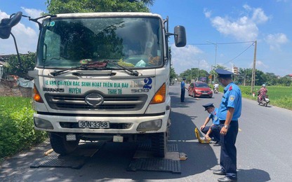 Hà Nội: Một tháng liên ngành TTGT phạt trên 60 trường hợp xe tải vi phạm
