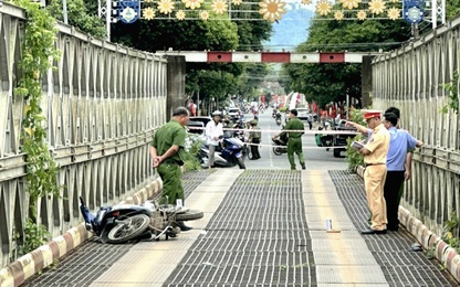 Nam thanh niên đi xe máy rơi xuống sông mất tích ở Lâm Đồng